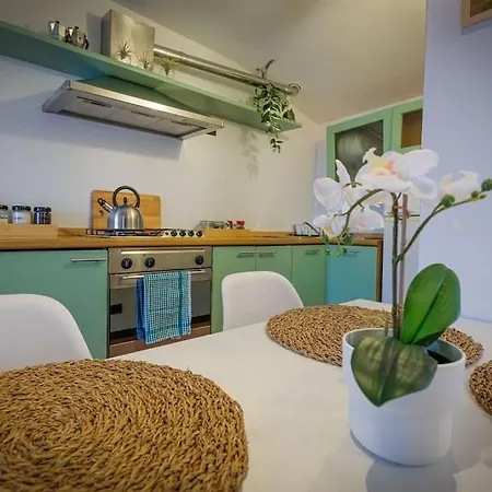 Lägenhet Intero Alloggio: Frida's Bergamo