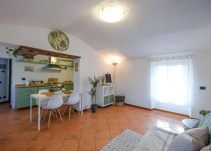 Intero Alloggio: Frida's Апартаменты Бергамо